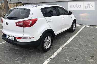 Внедорожник / Кроссовер Kia Sportage 2012 в Одессе