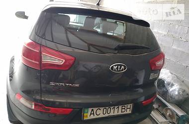 Позашляховик / Кросовер Kia Sportage 2012 в 