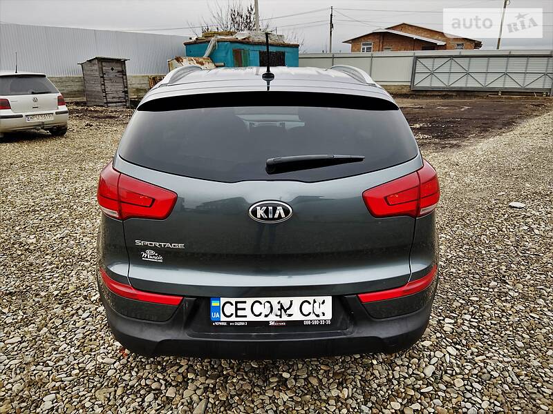 Позашляховик / Кросовер Kia Sportage 2014 в Чернівцях