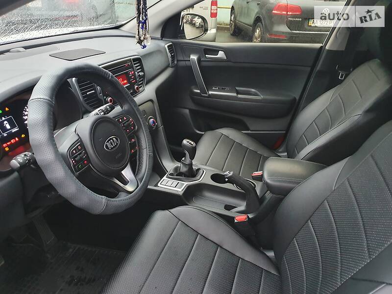 Позашляховик / Кросовер Kia Sportage 2017 в Києві