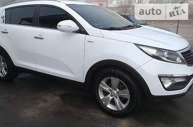 Позашляховик / Кросовер Kia Sportage 2012 в 