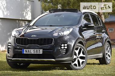 Внедорожник / Кроссовер Kia Sportage 2016 в Львове