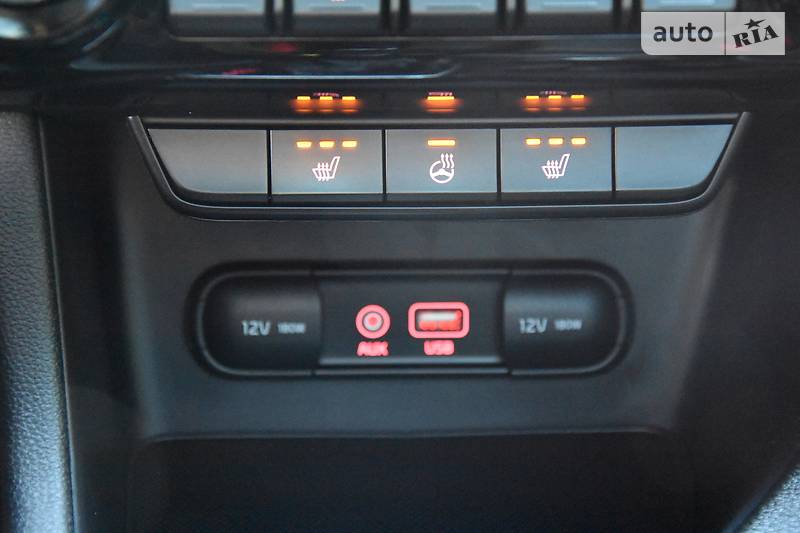 Позашляховик / Кросовер Kia Sportage 2016 в Львові фото 56 Позашляховик / Кросовер Kia Sportage 2016 в Львові