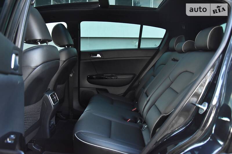 Позашляховик / Кросовер Kia Sportage 2016 в Львові фото 64 Позашляховик / Кросовер Kia Sportage 2016 в Львові