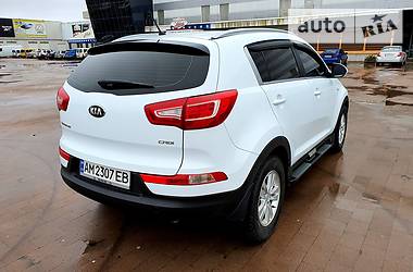 Внедорожник / Кроссовер Kia Sportage 2013 в Житомире