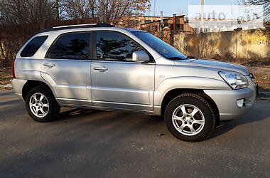 Позашляховик / Кросовер Kia Sportage 2007 в 