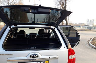 Позашляховик / Кросовер Kia Sportage 2007 в 