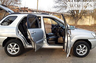 Позашляховик / Кросовер Kia Sportage 2007 в 