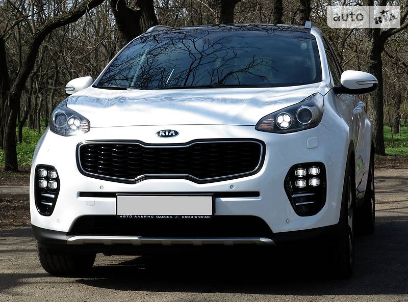 Позашляховик / Кросовер Kia Sportage 2017 в 