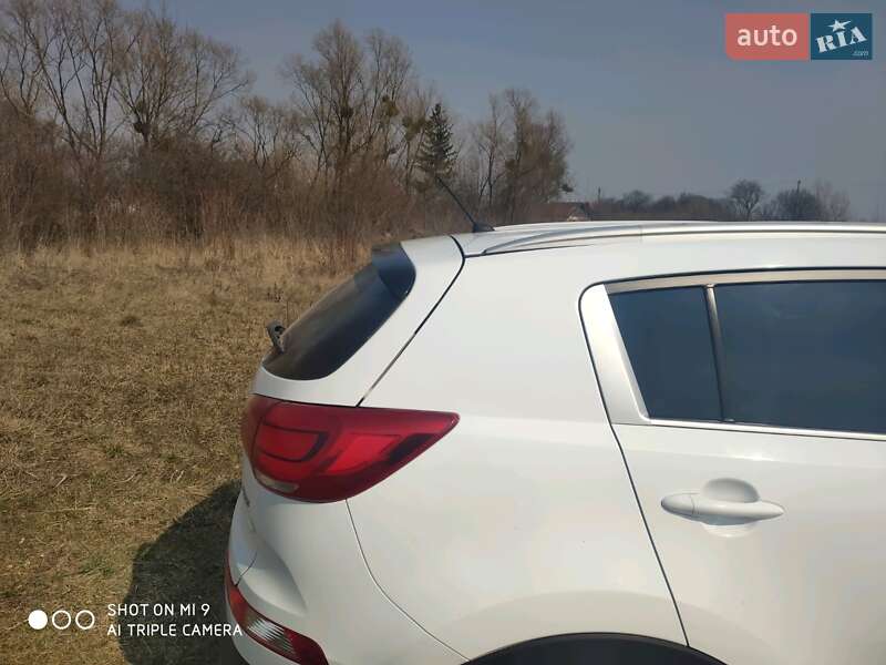 Позашляховик / Кросовер Kia Sportage 2014 в Золочеві фото 5 Позашляховик / Кросовер Kia Sportage 2014 в Золочеві