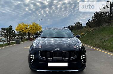 Позашляховик / Кросовер Kia Sportage 2017 в 
