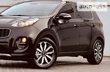 Позашляховик / Кросовер Kia Sportage 2016 в 