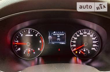 Позашляховик / Кросовер Kia Sportage 2016 в 