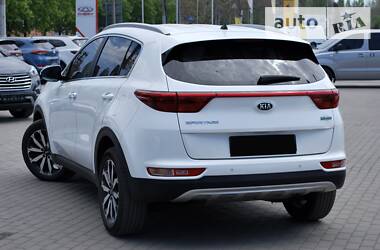 Позашляховик / Кросовер Kia Sportage 2016 в 