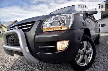 Позашляховик / Кросовер Kia Sportage 2007 в 