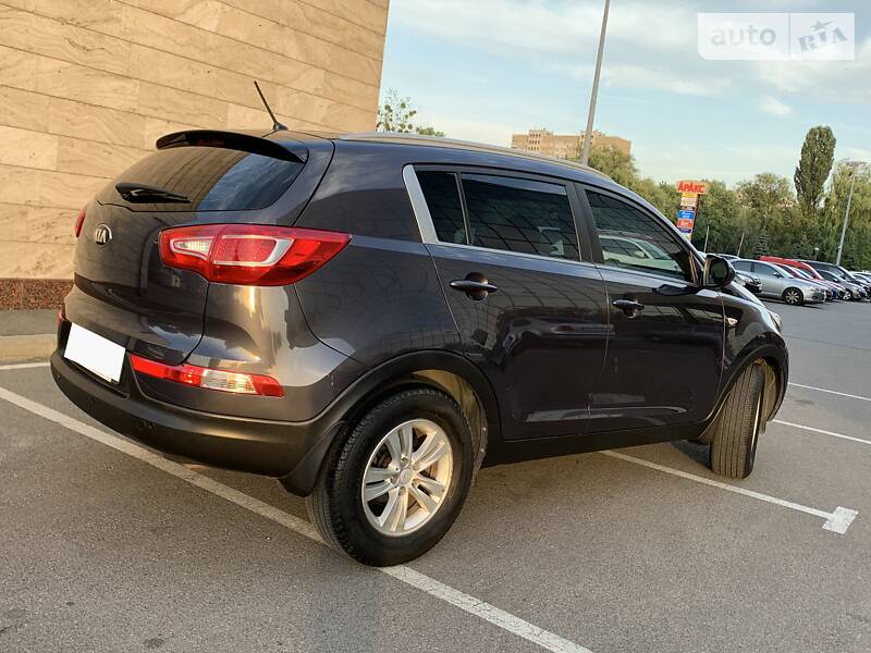 Позашляховик / Кросовер Kia Sportage 2012 в Києві фото 13 Позашляховик / Кросовер Kia Sportage 2012 в Києві
