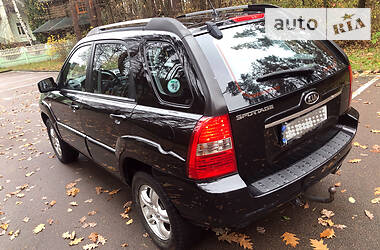 Внедорожник / Кроссовер Kia Sportage 2008 в Житомире