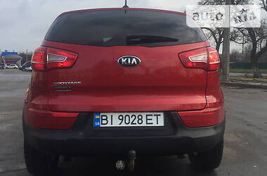 Внедорожник / Кроссовер Kia Sportage 2013 в Полтаве