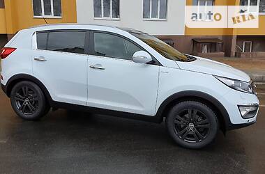 Позашляховик / Кросовер Kia Sportage 2012 в Чернігові