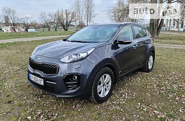 Позашляховик / Кросовер Kia Sportage 2016 в Києві