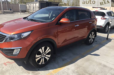 Внедорожник / Кроссовер Kia Sportage 2011 в Киеве