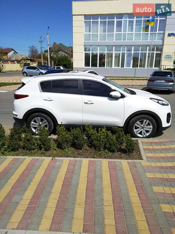 Внедорожник / Кроссовер Kia Sportage 2016 в Одессе