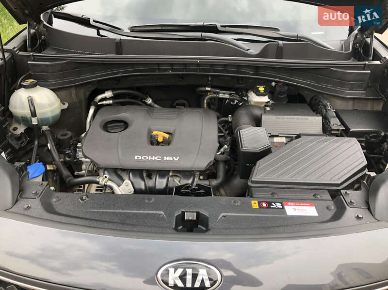 Позашляховик / Кросовер Kia Sportage 2017 в Полтаві