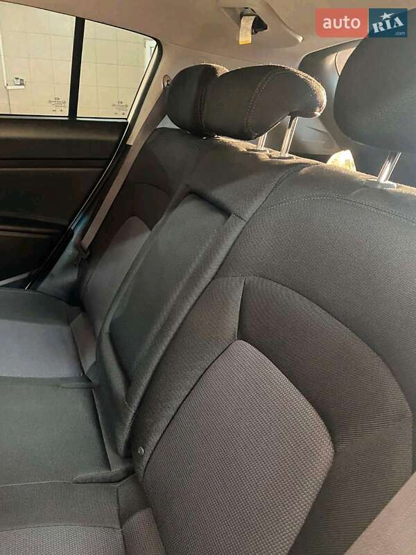 Внедорожник / Кроссовер Kia Sportage 2013 в Павлограде