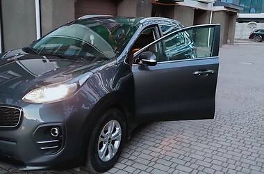 Внедорожник / Кроссовер Kia Sportage 2017 в Ивано-Франковске