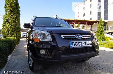 Позашляховик / Кросовер Kia Sportage 2008 в Тернополі