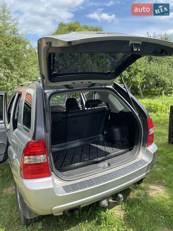 Внедорожник / Кроссовер Kia Sportage 2008 в Ровно фото 4 Внедорожник / Кроссовер Kia Sportage 2008 в Ровно