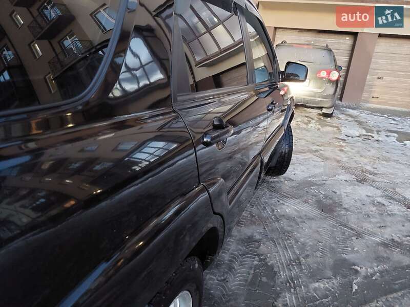 Внедорожник / Кроссовер Kia Sportage 2005 в Ивано-Франковске