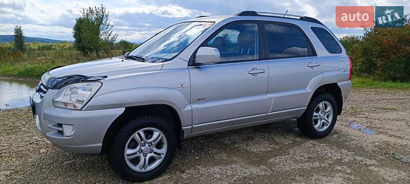 Позашляховик / Кросовер Kia Sportage 2007 в Калуші