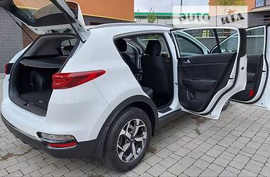 Внедорожник / Кроссовер Kia Sportage 2021 в Ивано-Франковске