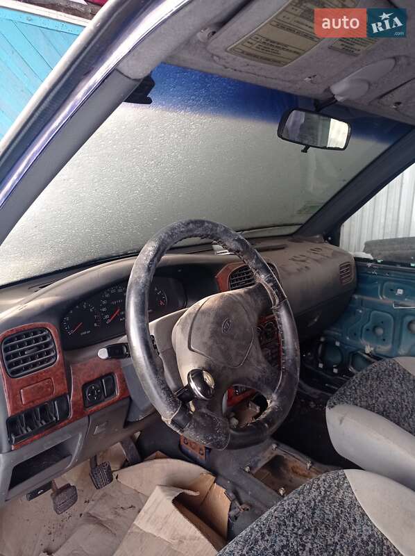 Позашляховик / Кросовер Kia Sportage 1998 в Турійську