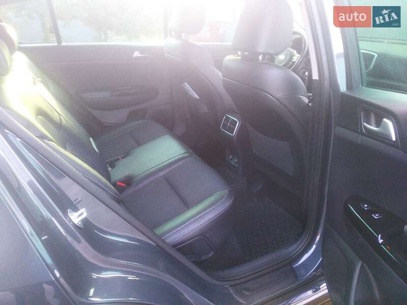 Позашляховик / Кросовер Kia Sportage 2018 в Козятині