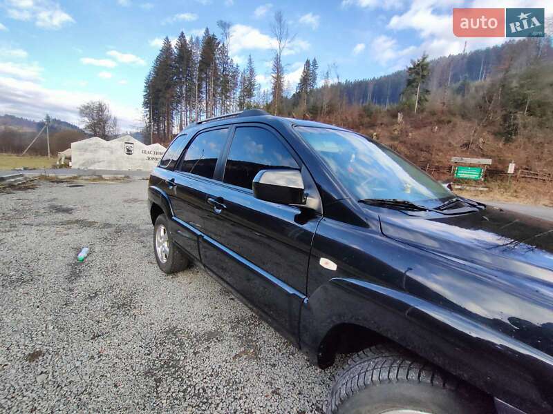 Позашляховик / Кросовер Kia Sportage 2008 в Міжгір'ї