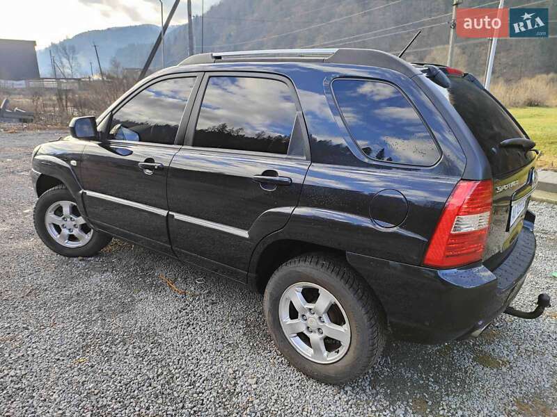 Позашляховик / Кросовер Kia Sportage 2008 в Міжгір'ї