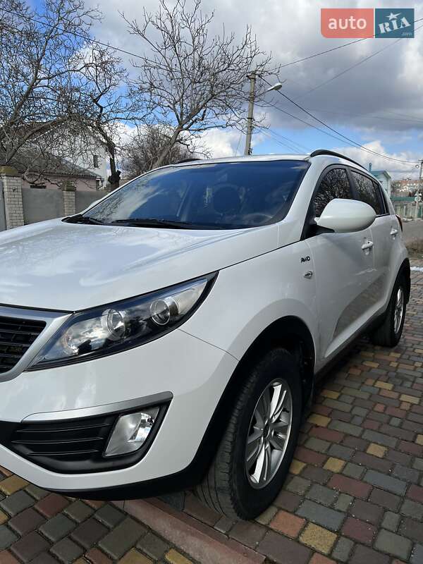 Внедорожник / Кроссовер Kia Sportage 2011 в Николаеве