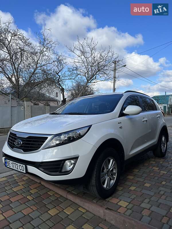 Внедорожник / Кроссовер Kia Sportage 2011 в Николаеве