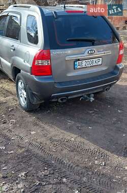 Внедорожник / Кроссовер Kia Sportage 2007 в Днепре