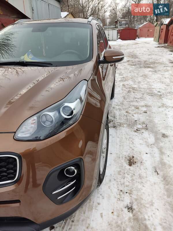 Внедорожник / Кроссовер Kia Sportage 2016 в Херсоне