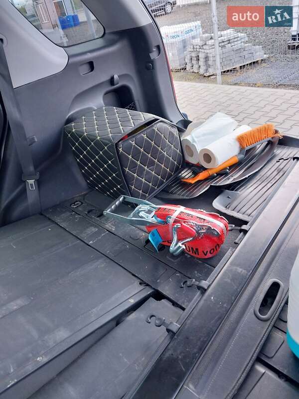 Внедорожник / Кроссовер Kia Sportage 2007 в Нововолынске