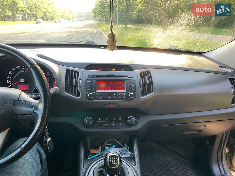 Внедорожник / Кроссовер Kia Sportage 2012 в Киеве