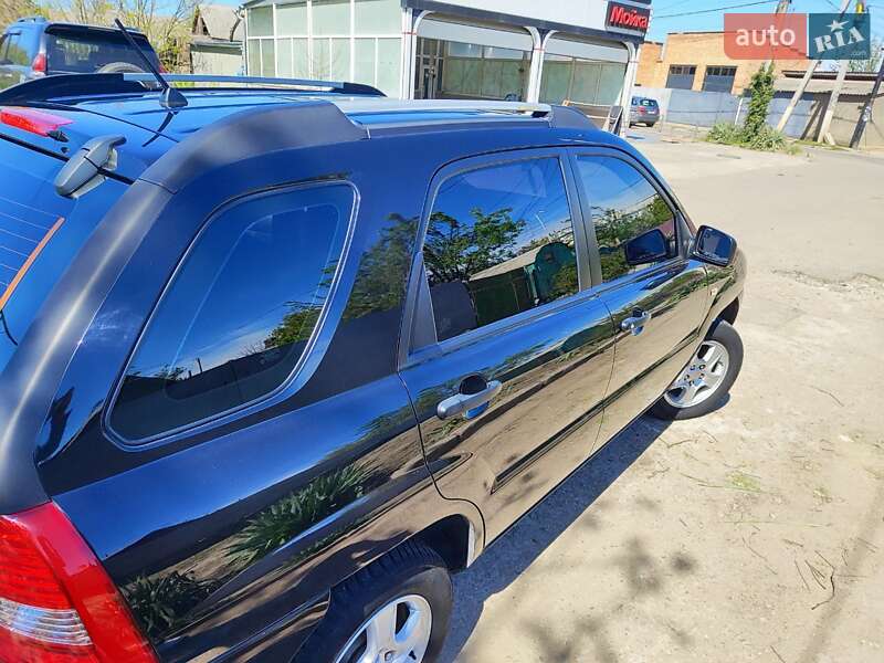 Позашляховик / Кросовер Kia Sportage 2005 в Одесі