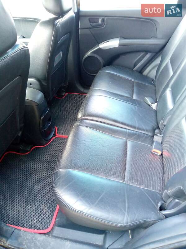 Позашляховик / Кросовер Kia Sportage 2005 в Звенигородці