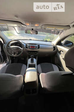 Внедорожник / Кроссовер Kia Sportage 2013 в Кривом Роге