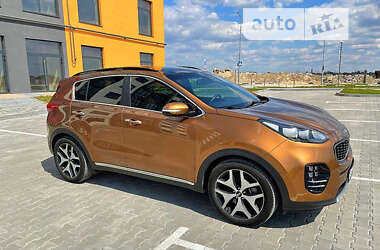 Позашляховик / Кросовер Kia Sportage 2017 в Івано-Франківську