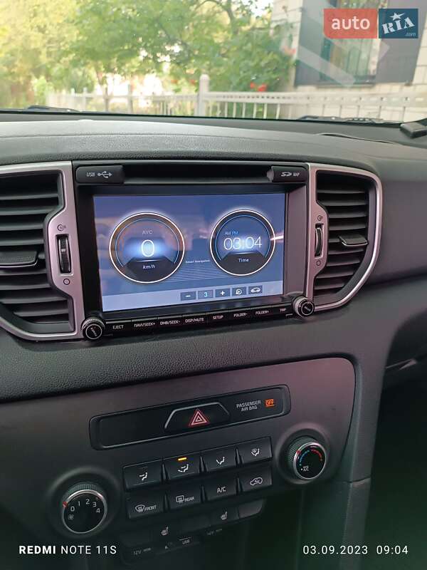 Позашляховик / Кросовер Kia Sportage 2016 в Сумах