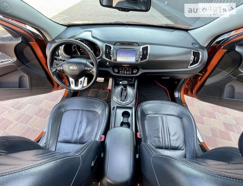 Внедорожник / Кроссовер Kia Sportage 2012 в Киеве